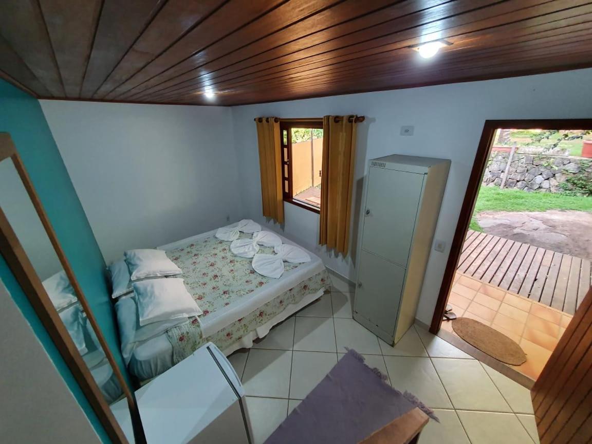 Pousada E Hostel Holandes Vila do Abraao Exterior photo